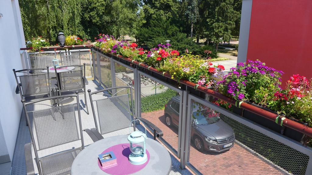 Park - Apartmany Na Prenajom Nove Mesto nad Vahom Exterior photo